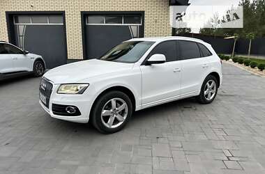 Внедорожник / Кроссовер Audi Q5 2013 в Луцке