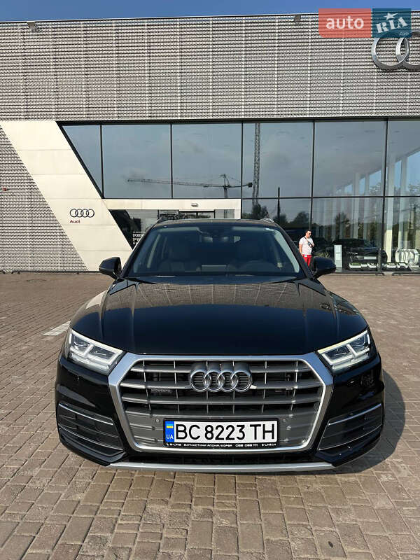 Позашляховик / Кросовер Audi Q5 2019 в Львові