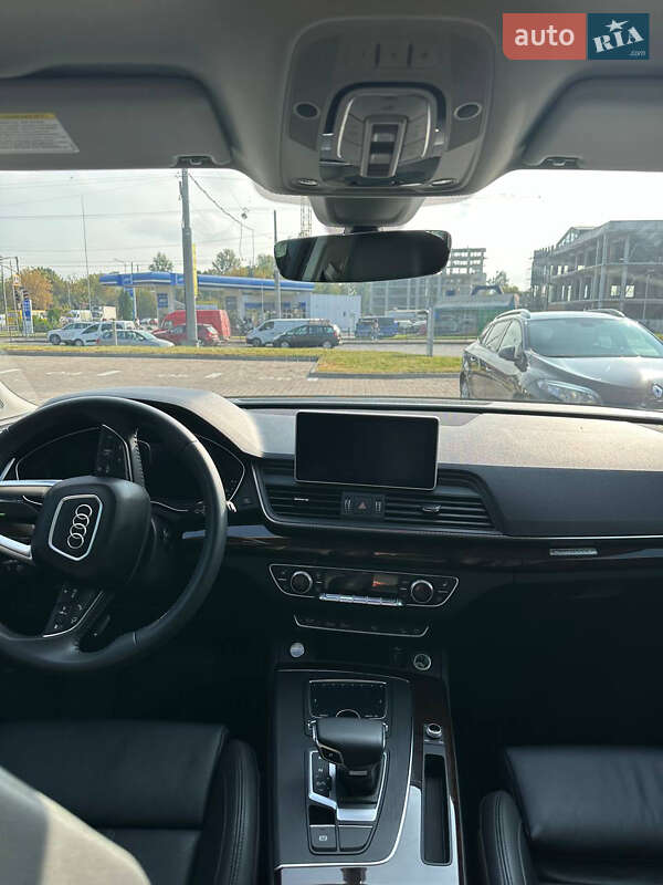 Позашляховик / Кросовер Audi Q5 2019 в Львові