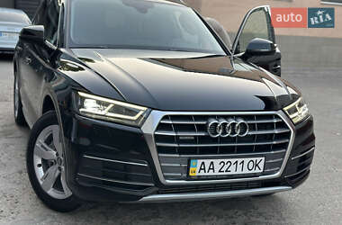Внедорожник / Кроссовер Audi Q5 2019 в 
