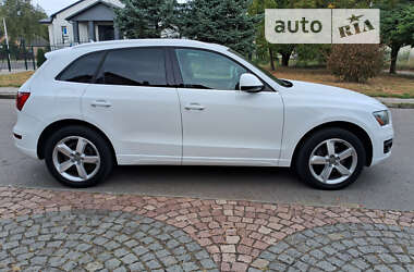 Внедорожник / Кроссовер Audi Q5 2011 в Луцке