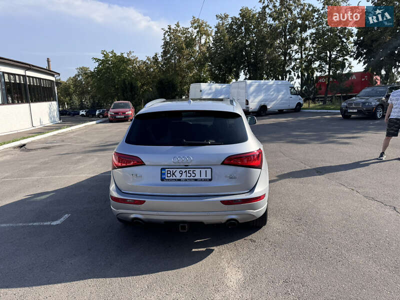 Внедорожник / Кроссовер Audi Q5 2014 в Ровно