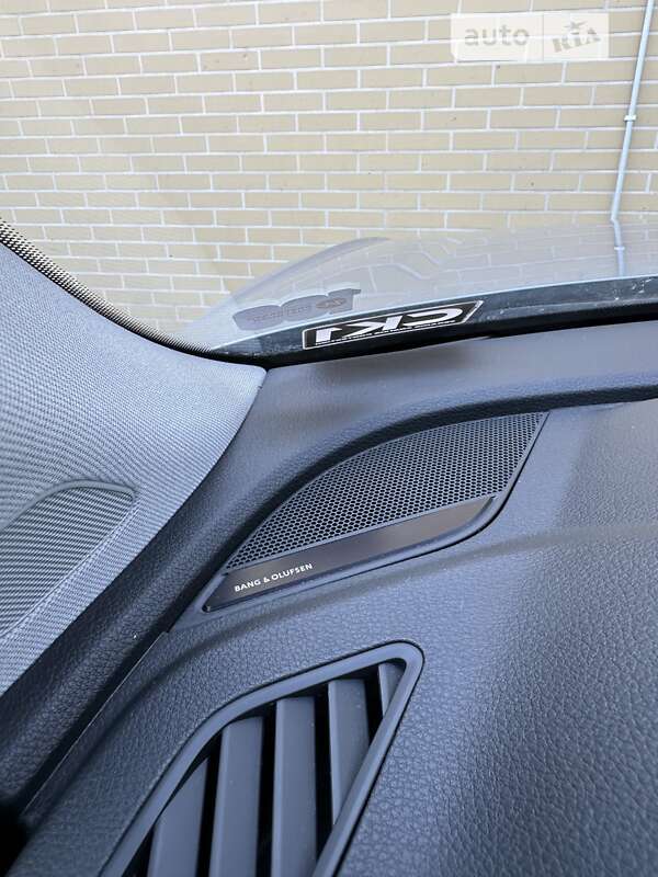 Внедорожник / Кроссовер Audi Q5 2021 в Киеве