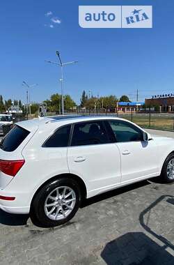 Позашляховик / Кросовер Audi Q5 2010 в Миколаєві