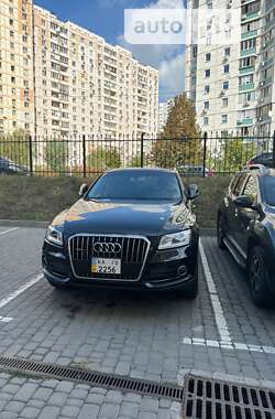 Позашляховик / Кросовер Audi Q5 2015 в Києві