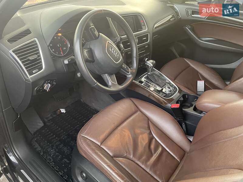 Внедорожник / Кроссовер Audi Q5 2013 в Мукачево