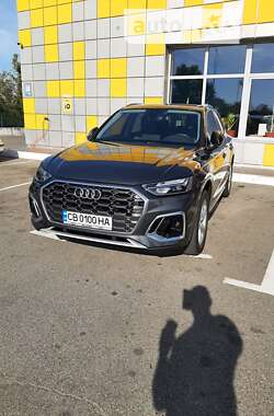 Позашляховик / Кросовер Audi Q5 2021 в Києві