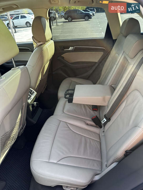 Внедорожник / Кроссовер Audi Q5 2017 в Киеве фото 14 Внедорожник / Кроссовер Audi Q5 2017 в Киеве
