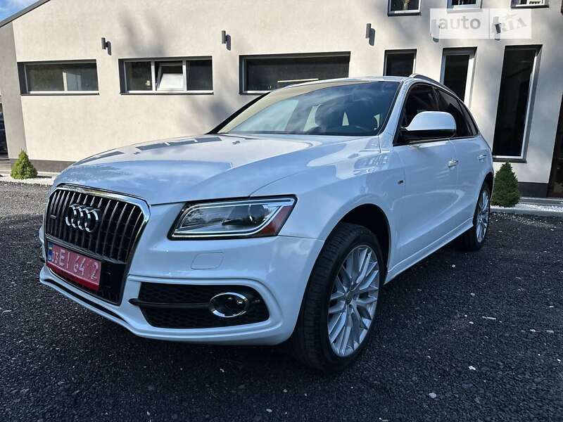 Позашляховик / Кросовер Audi Q5 2017 в Львові