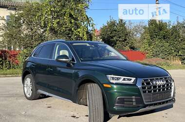 Внедорожник / Кроссовер Audi Q5 2017 в Ивано-Франковске