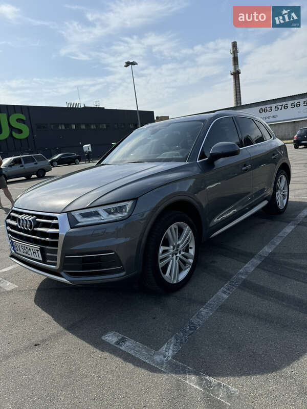 Внедорожник / Кроссовер Audi Q5 2017 в Киеве