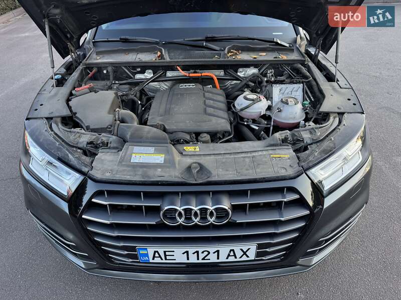 Внедорожник / Кроссовер Audi Q5 2020 в Каменском