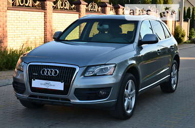 Позашляховик / Кросовер Audi Q5 2011 в Луцьку