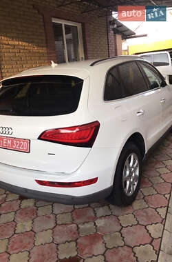 Внедорожник / Кроссовер Audi Q5 2014 в 