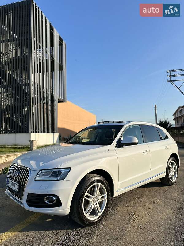 Внедорожник / Кроссовер Audi Q5 2014 в Львове