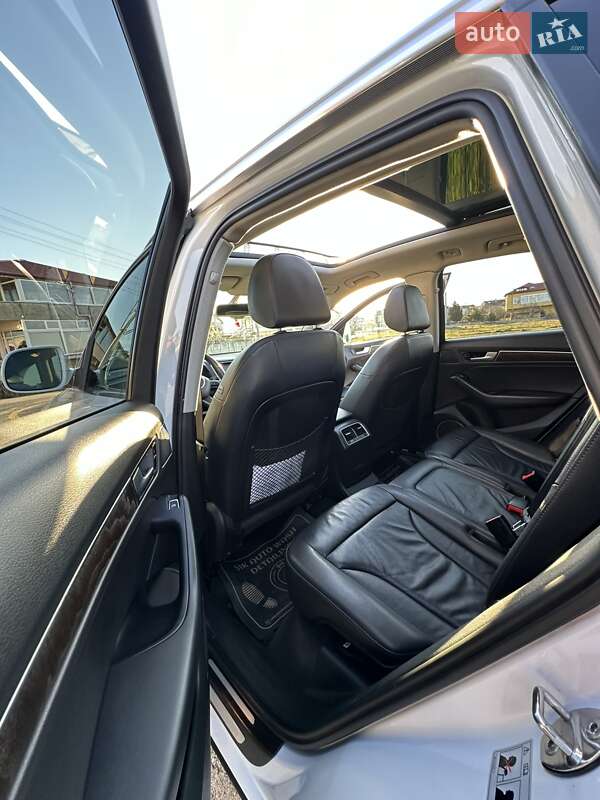 Внедорожник / Кроссовер Audi Q5 2014 в Львове