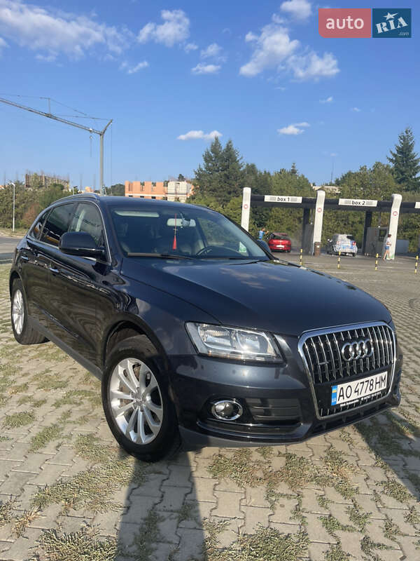Внедорожник / Кроссовер Audi Q5 2014 в Хусте