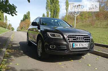 Внедорожник / Кроссовер Audi Q5 2016 в 