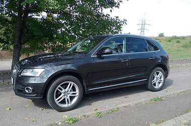 Внедорожник / Кроссовер Audi Q5 2016 в 