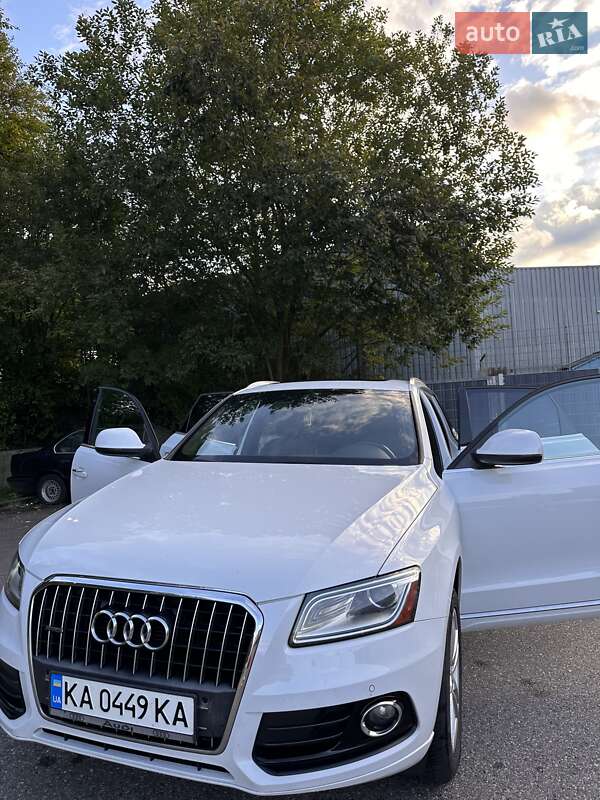Позашляховик / Кросовер Audi Q5 2014 в 