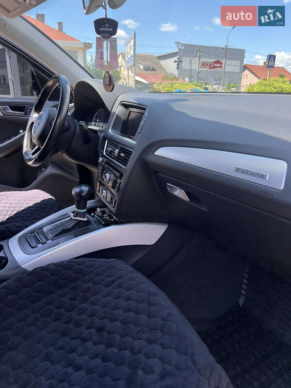 Внедорожник / Кроссовер Audi Q5 2013 в Мукачево