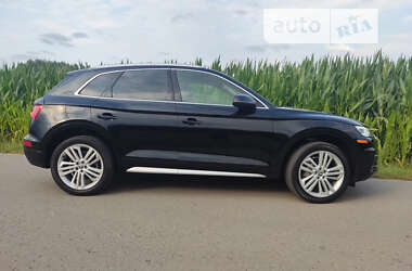 Позашляховик / Кросовер Audi Q5 2018 в Києві