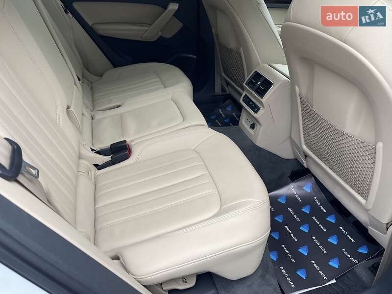 Внедорожник / Кроссовер Audi Q5 2019 в Ровно