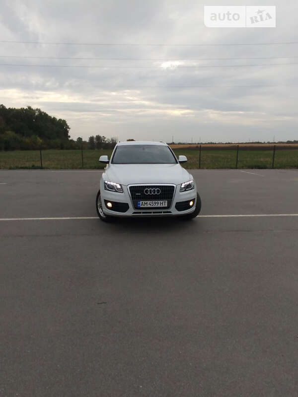 Позашляховик / Кросовер Audi Q5 2011 в Козятині фото 3 Позашляховик / Кросовер Audi Q5 2011 в Козятині