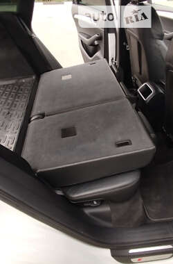 Внедорожник / Кроссовер Audi Q5 2011 в 