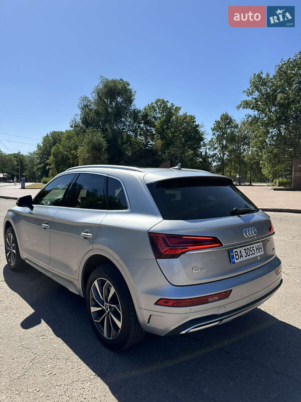 Позашляховик / Кросовер Audi Q5 2021 в Кропивницькому