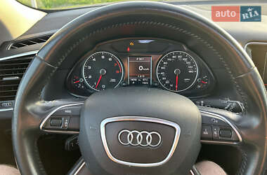 Внедорожник / Кроссовер Audi Q5 2015 в 