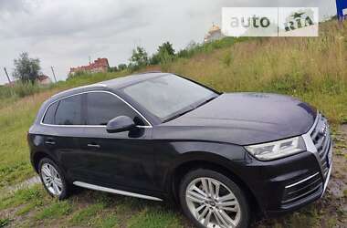 Позашляховик / Кросовер Audi Q5 2020 в Дрогобичі