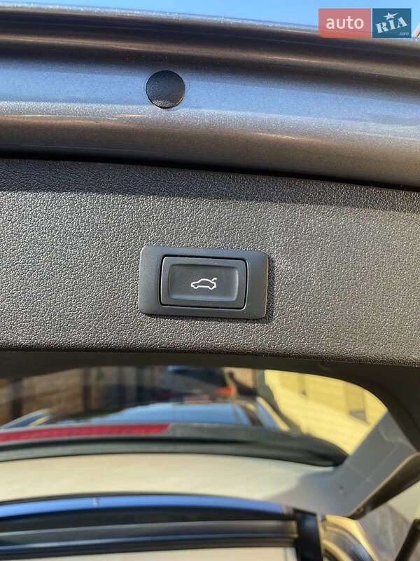 Внедорожник / Кроссовер Audi Q5 2013 в Одессе