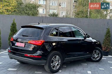 Внедорожник / Кроссовер Audi Q5 2012 в 