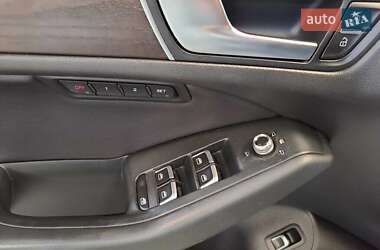 Внедорожник / Кроссовер Audi Q5 2016 в 