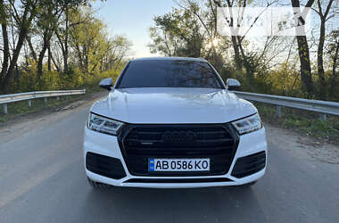 Внедорожник / Кроссовер Audi Q5 2018 в Могилев-Подольске