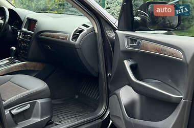 Внедорожник / Кроссовер Audi Q5 2010 в 