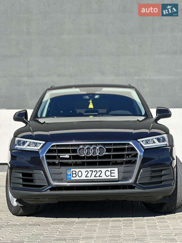 Внедорожник / Кроссовер Audi Q5 2018 в Тернополе