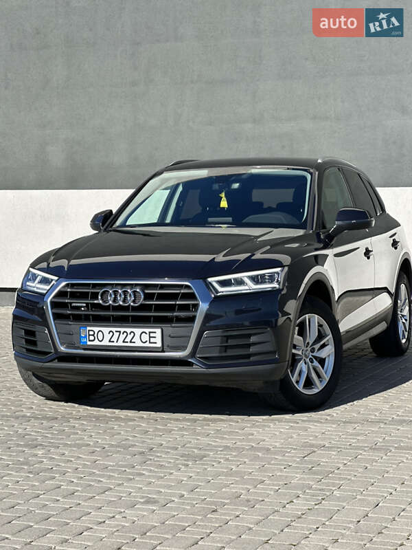 Внедорожник / Кроссовер Audi Q5 2018 в Тернополе