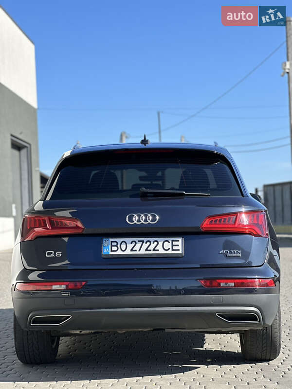 Внедорожник / Кроссовер Audi Q5 2018 в Тернополе