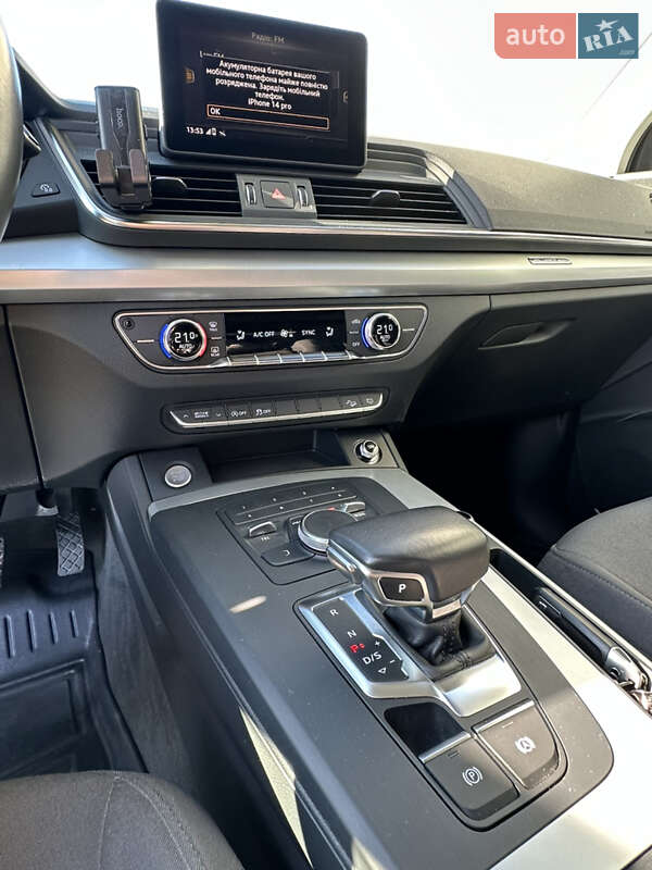 Внедорожник / Кроссовер Audi Q5 2018 в Тернополе