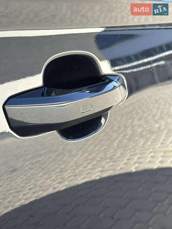 Внедорожник / Кроссовер Audi Q5 2018 в Тернополе