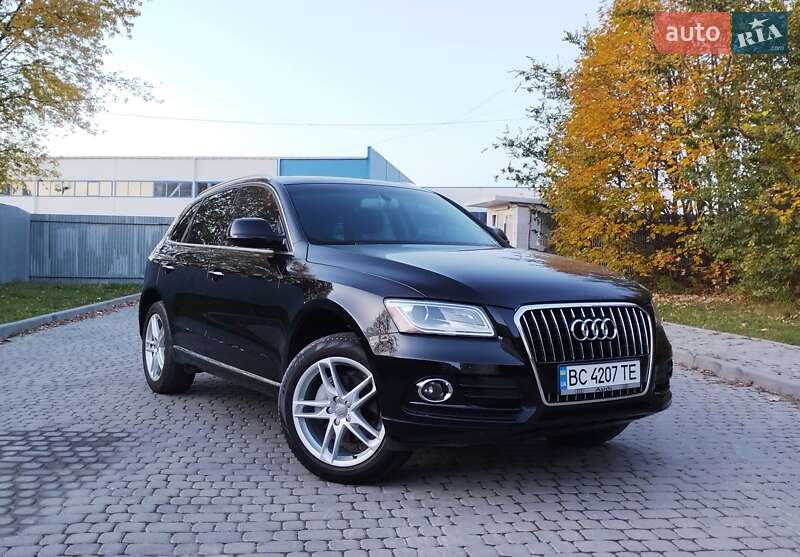 Внедорожник / Кроссовер Audi Q5 2015 в 
