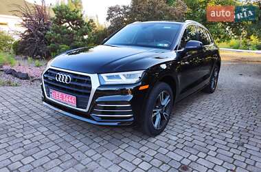 Внедорожник / Кроссовер Audi Q5 2020 в Нововолынске