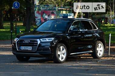 Внедорожник / Кроссовер Audi Q5 2018 в Ужгороде