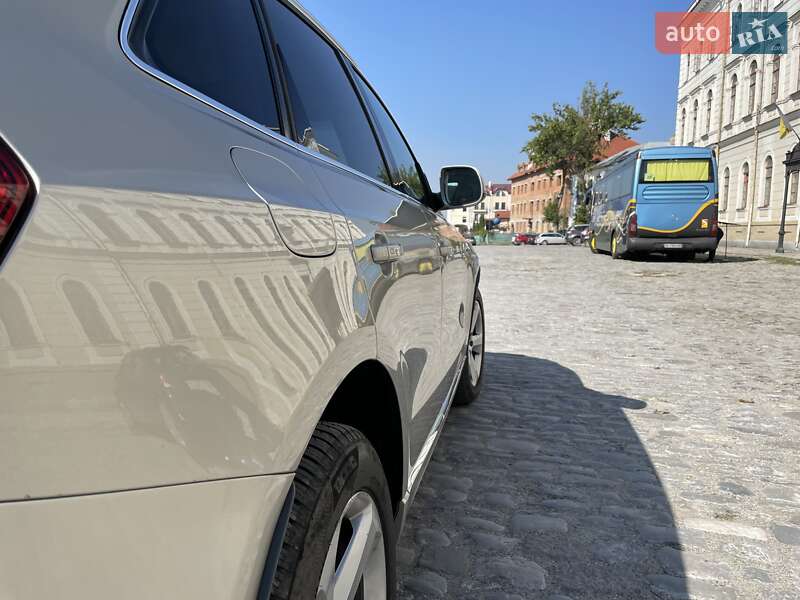Внедорожник / Кроссовер Audi Q5 2013 в Каменец-Подольском