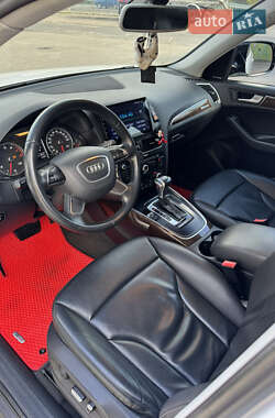 Позашляховик / Кросовер Audi Q5 2016 в 