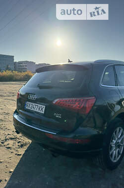 Внедорожник / Кроссовер Audi Q5 2010 в Киеве