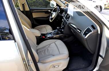 Внедорожник / Кроссовер Audi Q5 2013 в Львове