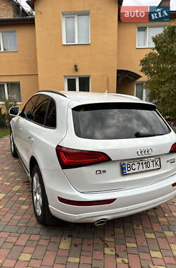 Позашляховик / Кросовер Audi Q5 2016 в Самборі